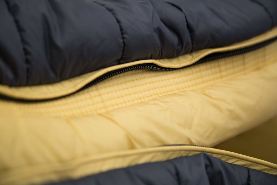 G180 / ジー180 【Grey Lサイズ在庫あり】 – CARINTHIA